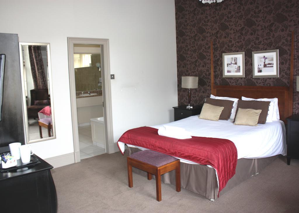 St Mellons Hotel & Spa Cardiff Exterior foto